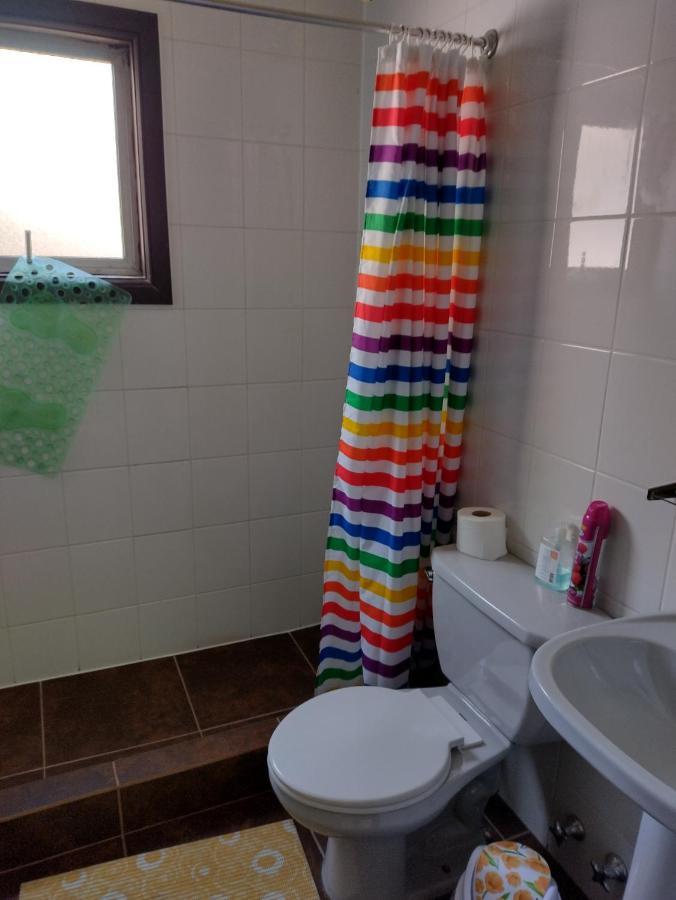 Hostal El Toque De Pilar プンタアレナス エクステリア 写真