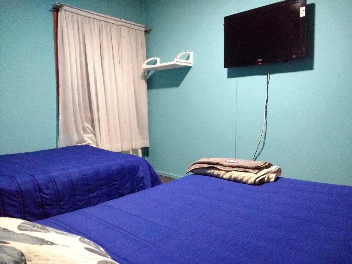 Hostal El Toque De Pilar プンタアレナス エクステリア 写真